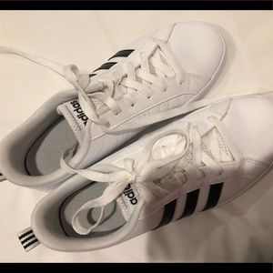Women’s Adidas Sneakers